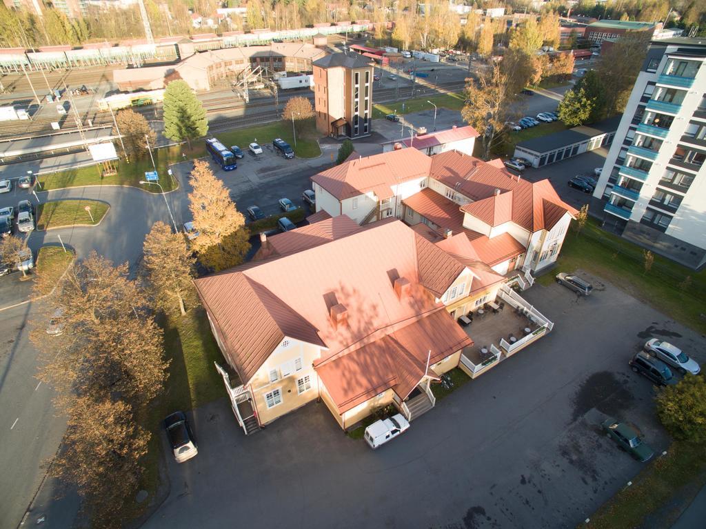 拉云托拉阿尔玛酒店 Seinäjoki 外观 照片